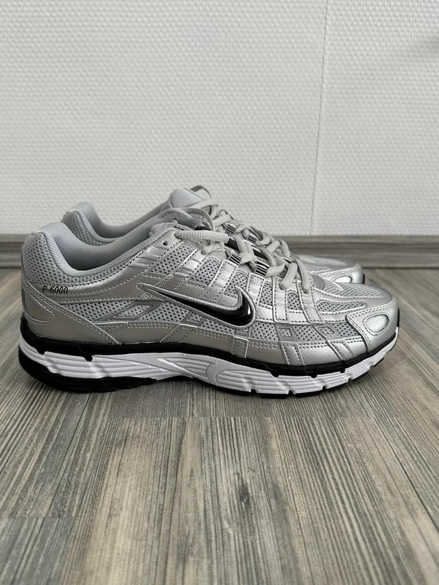 33KG Germany designer haul — sneakers, outerwear & accessories arrival photo 7 of 20