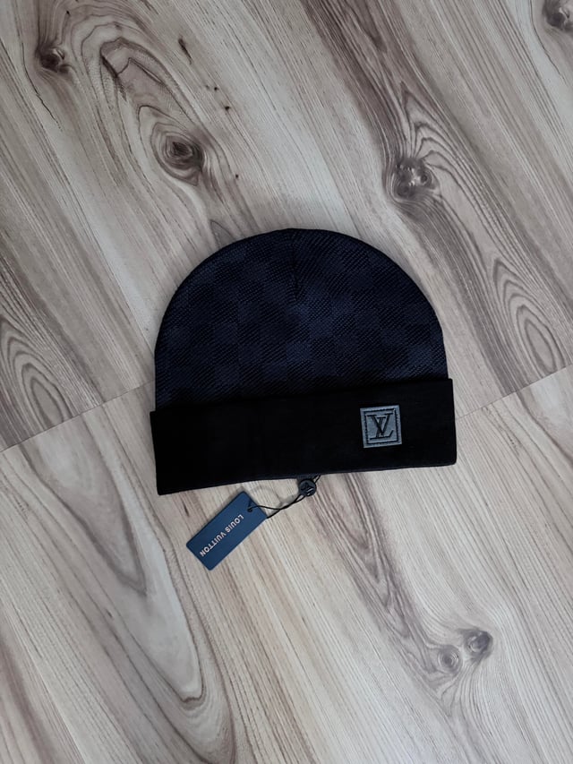 9KG Germany outerwear haul — jackets, knits & sets arrival photo 14 of 16