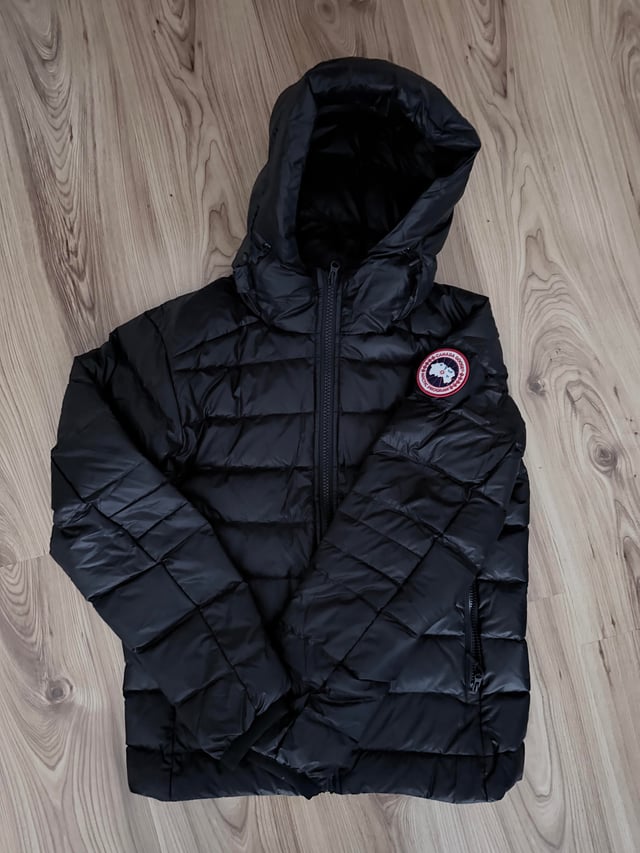 9KG Germany outerwear haul — jackets, knits & sets arrival photo 16 of 16