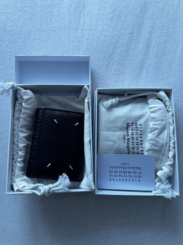 First 10KG Germany haul — GAT, AF1, shell & denim arrival photo 9 of 17
